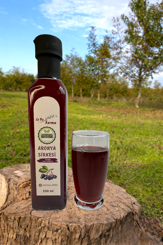 DOĞAL FERMENTE ARONYA SİRKESİ (250 ML)